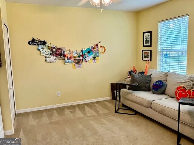 Photo - 135 Cedar Cir Dr