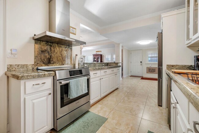 Photo - 1344 Terrace St