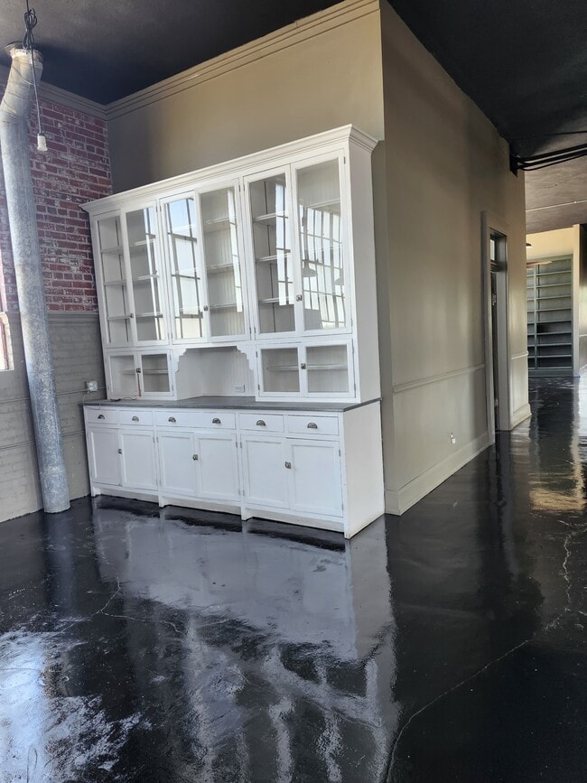 9 Ft. Kitchen Buffet - 600 Virginia St W Unit C