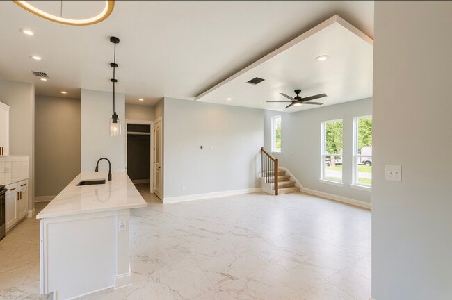 Photo - 8132 Penrod St