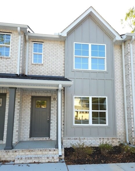 Photo - 609 Fairview Ave Unidad B