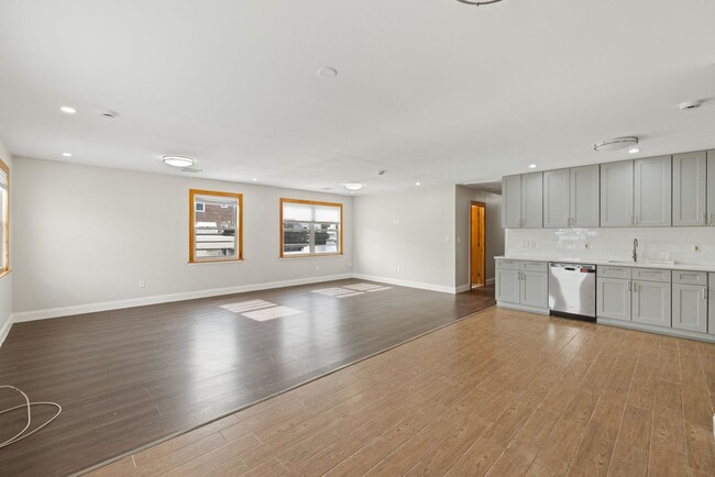 Photo - 227 Franklin Ave