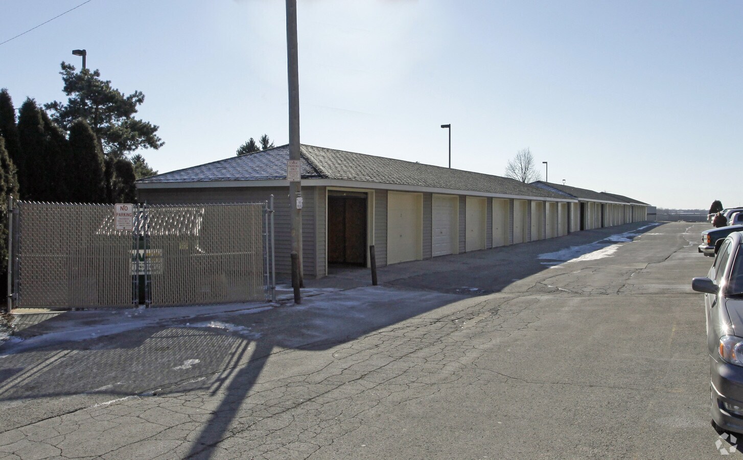 Photo - Whitnall Garden Apartments