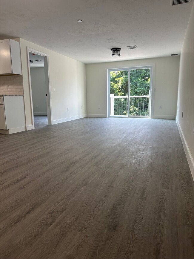 Photo - Henry Terrace