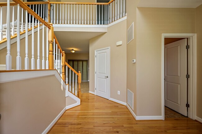 Photo - 463 Quail Landing Cir