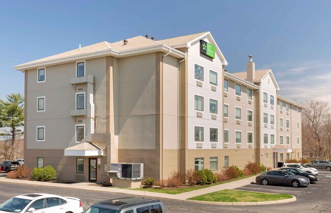 Furnished Studio-Providence - East Providence