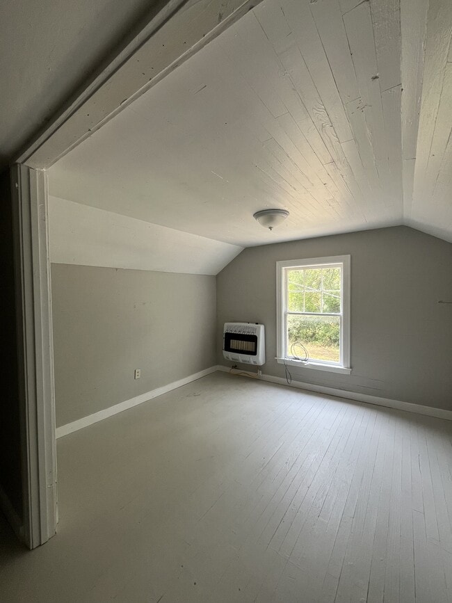 Photo - 319 W Cooper St