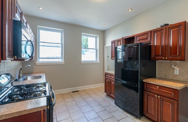 Photo - 1121 S 13th St Unit 1st Fl