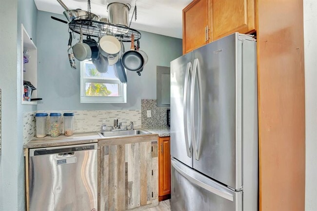 Photo - 4441 NW 37th St