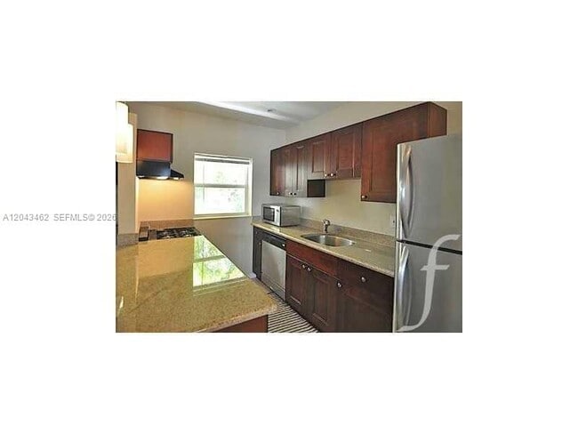 Photo - 101 Collins Ave Unidad 1