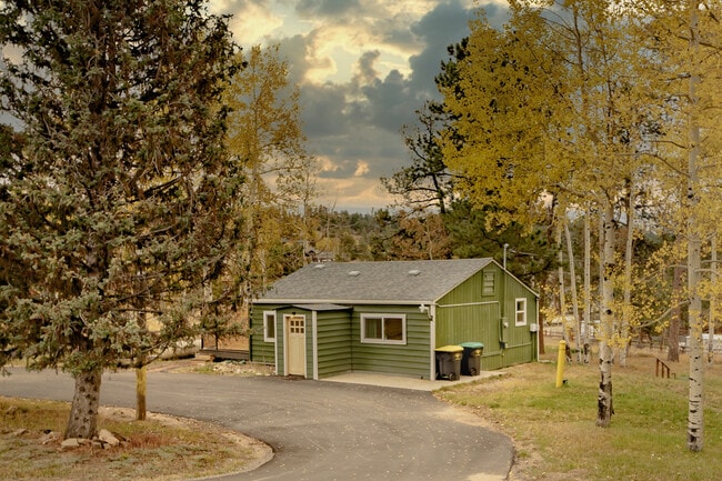 Photo - 220 Burland Dr
