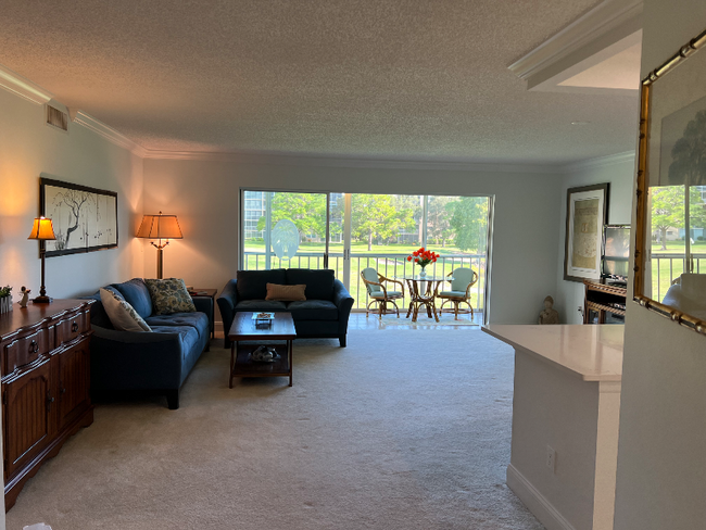 Building Photo - 3680 Ironwood Cir Rental