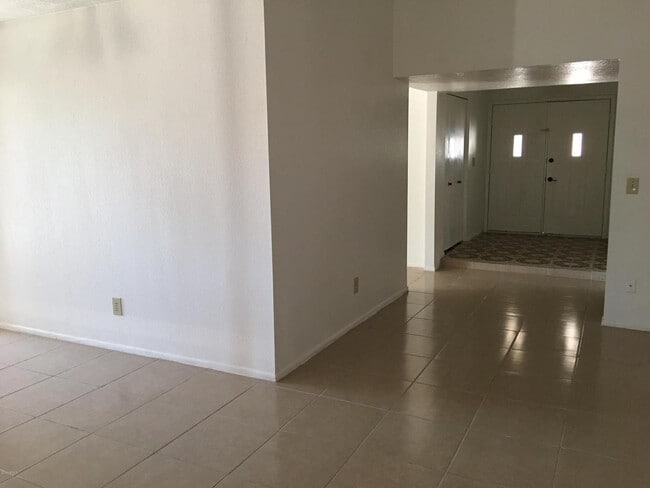 Photo - 2813 N Evergreen St