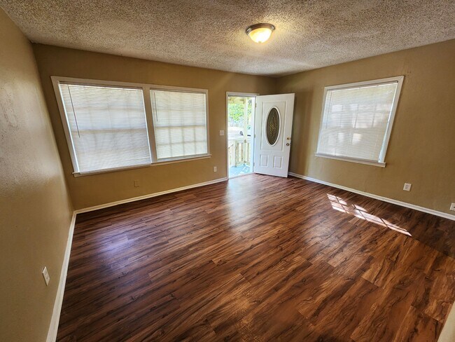 Photo - 3163 4th St Cir