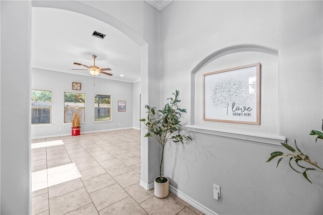 Photo - 1126 Fallow Ln