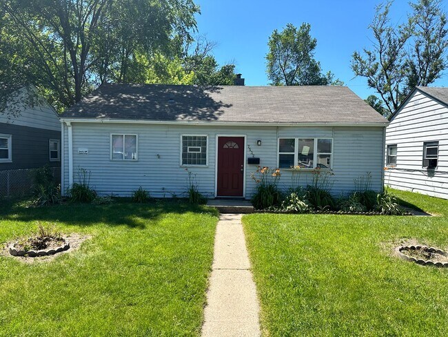 Updated Home with Central Air, Fenced Yard... - Updated Home with Central Air, Fenced Yard...