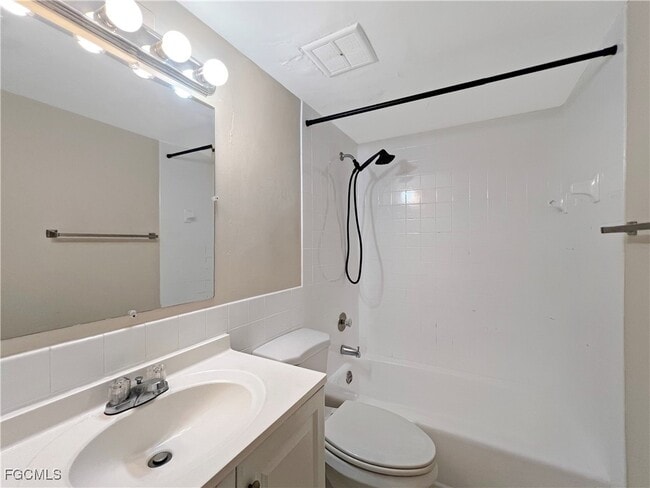 Building Photo - 1852 Golf View Ave Unit 35