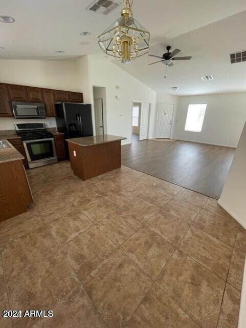 Photo - 21080 N Wilford Ave