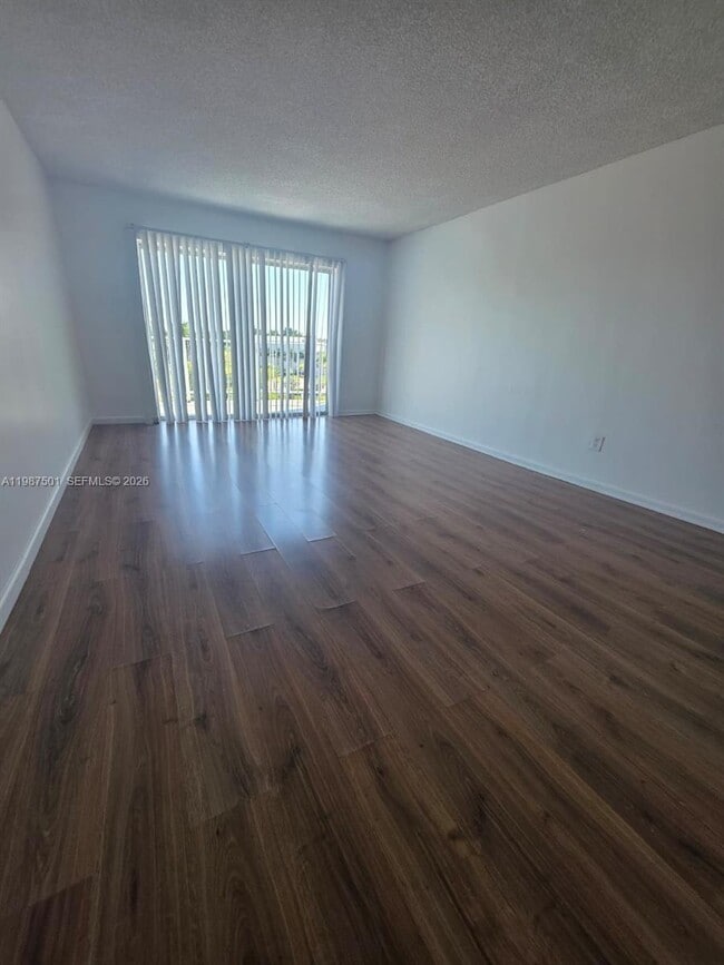 Building Photo - 494 NW 165th St Unit C-605