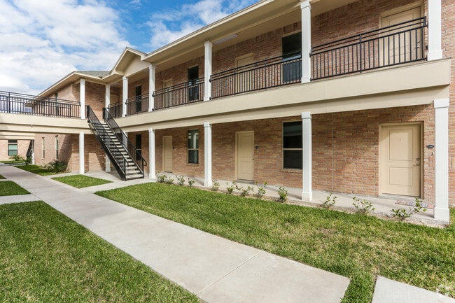 University Apartments - University Apartments