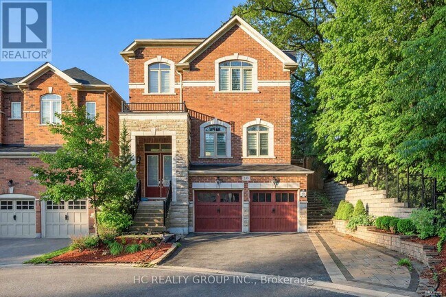 Photo - 233 Butternut Ridge Trl