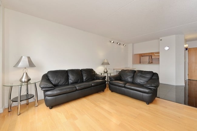 Photo - 4 Martine Ave Unit 412