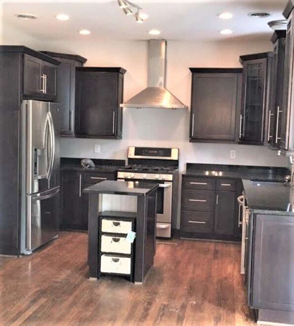 Photo - 5 Robert de Brus Cir