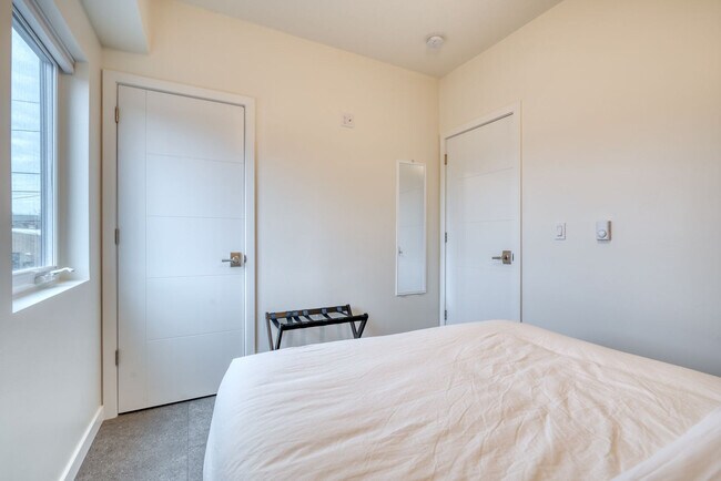 2514 SE 21st Ave Unit SI ID1611868P