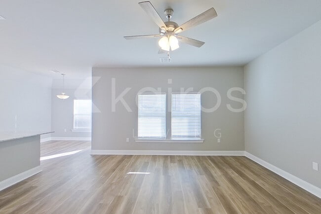 Photo - 1514 Cannes Ave