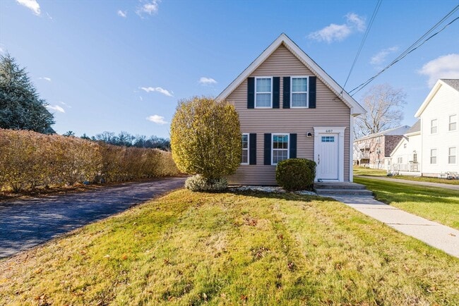 Building Photo - 687 Washington St Unit 3