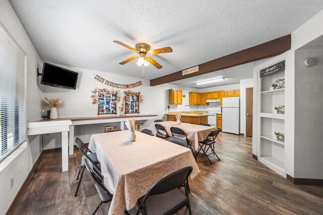 Mountain View Villa Apartments