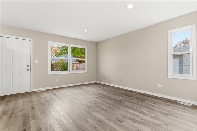 Photo - 37446 E Park Ln