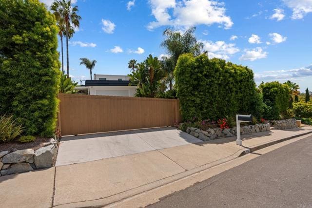 Photo - 2066 Steiger Ln