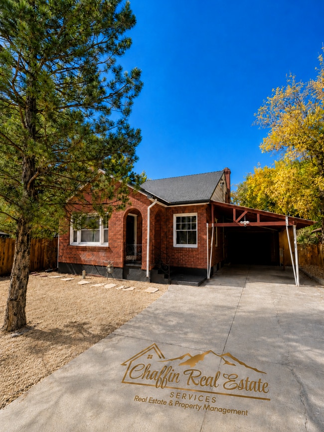 Building Photo - Midtown Modern Home on Expansive Lot