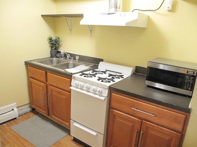Photo - 405 Dryden Rd Unit 4