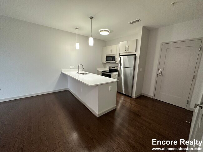 Building Photo - 20 Webster St Rental