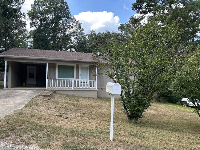 Building Photo - 118 Buttercup Ln