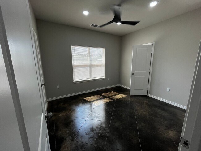 Photo - Country Road Triplex Unit 2