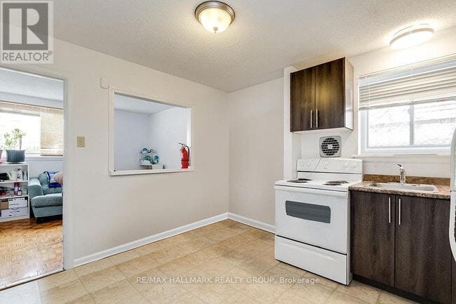 Photo - 296 St. Patrick St Unit 1