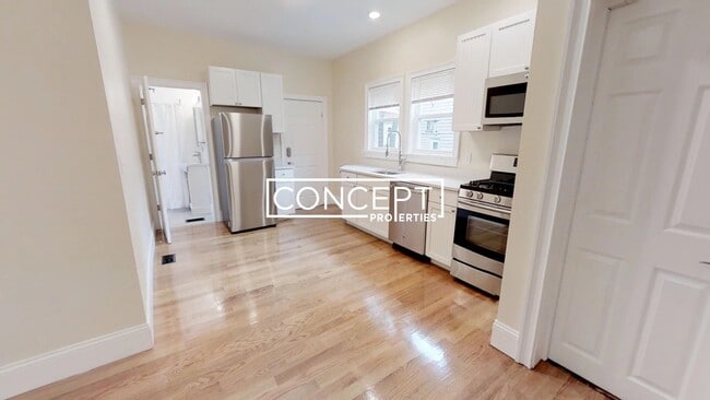 Building Photo - 8 Claremon St Unit 1