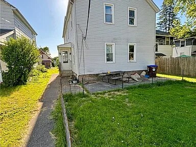 Photo - 647 Spruce Ave Unidad 101