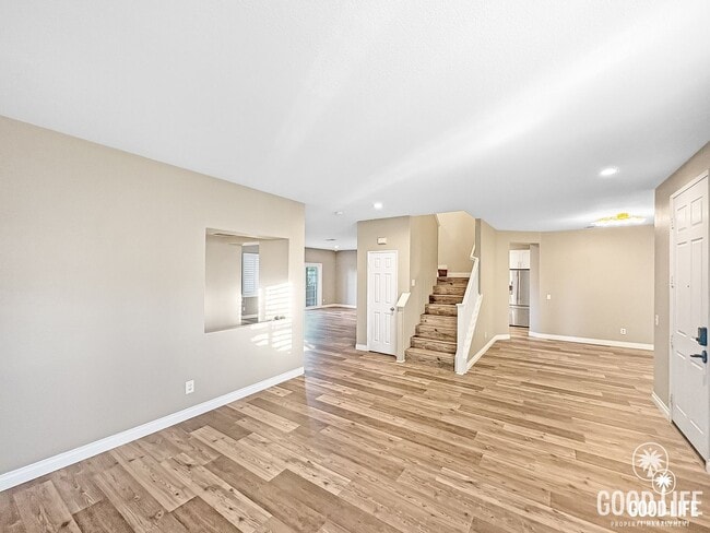 Photo - Great 4B/3BA House in Oceanside w/ a Large Loft!