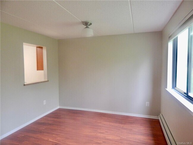 Photo - 120 N Rte 303 Unidad 6