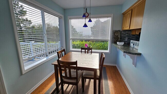 Photo - 1742 NE 14th St Unit 2