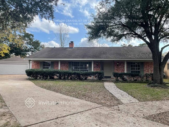 Building Photo - 4707 Lost Oak Dr