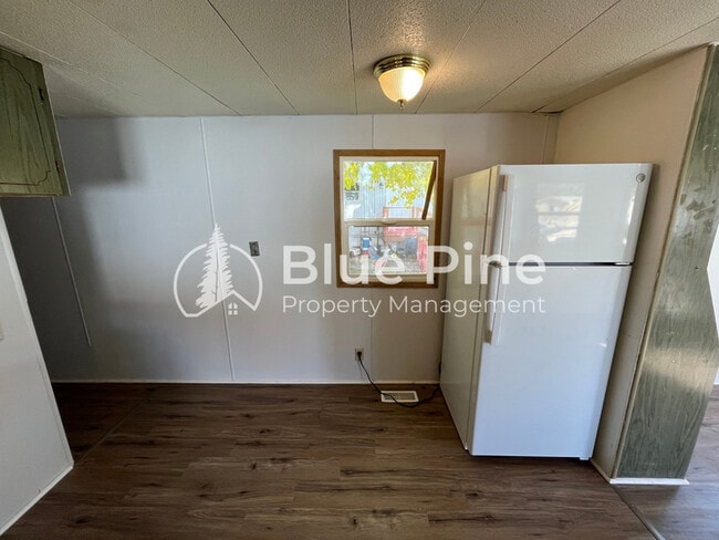 Photo - 4530 S 5th Ave