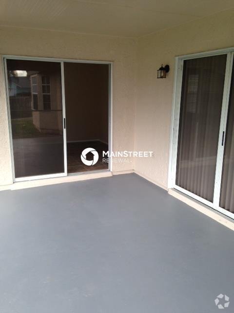 Building Photo - 2092 SE Mary Terrace Rental