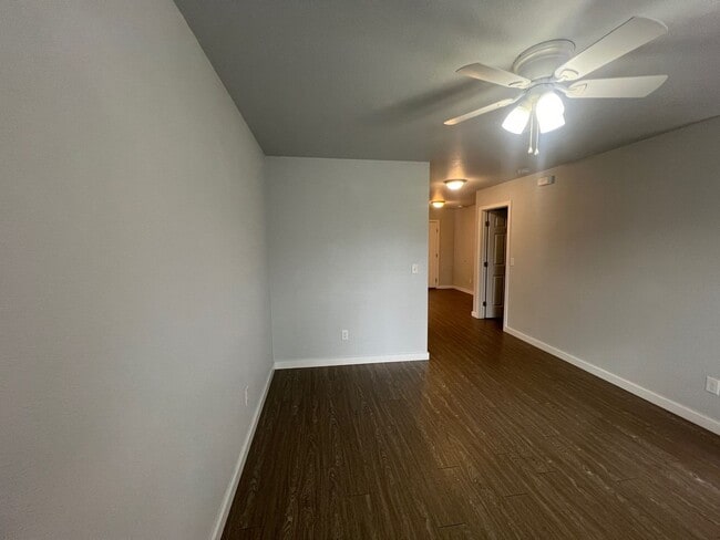 Photo - land03 Unit 416