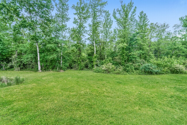 Photo - 530 Clover Cir