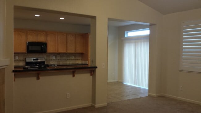 Photo - 719 Rock Creek Ln